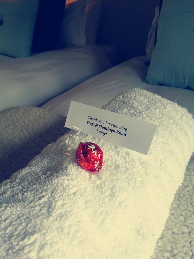 Stay @ Flamingo Road East London Ngoại thất bức ảnh