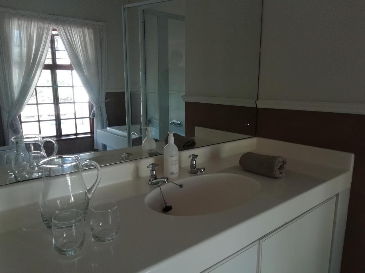 Stay @ Flamingo Road East London Ngoại thất bức ảnh